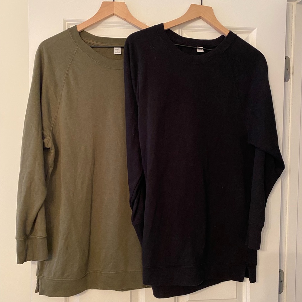 Old navy active bundle two sweatshirt